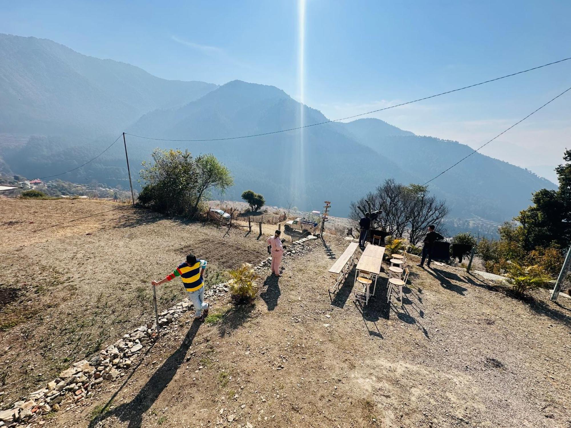 Deodar Village Homestay Devalsari Mussoorie Eksteriør billede