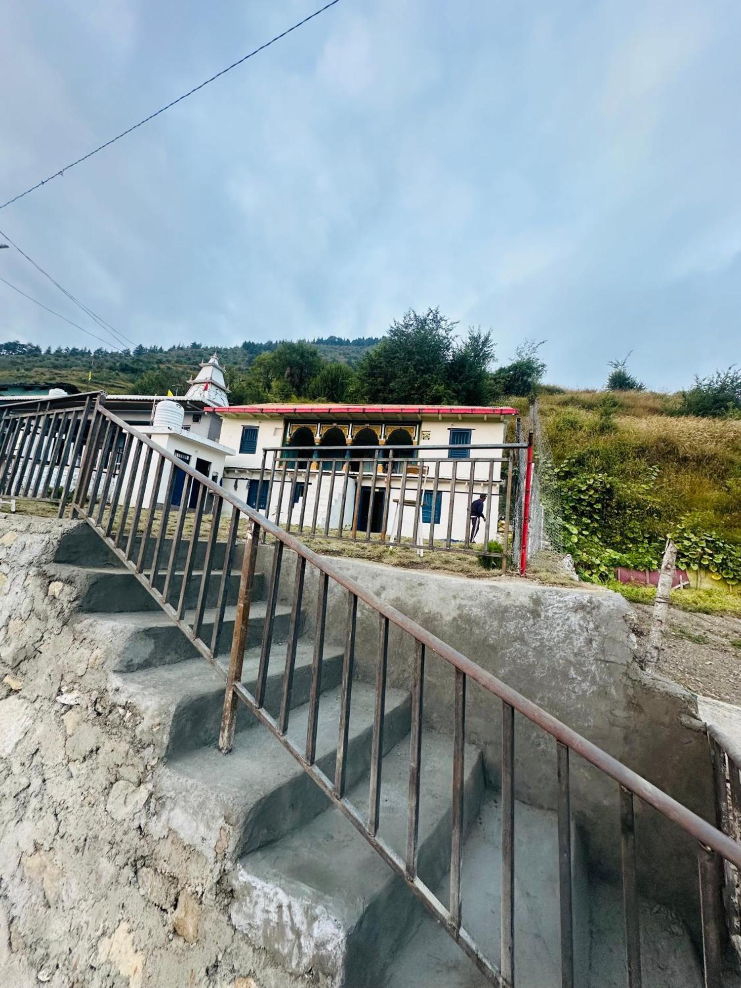 Deodar Village Homestay Devalsari Mussoorie Eksteriør billede