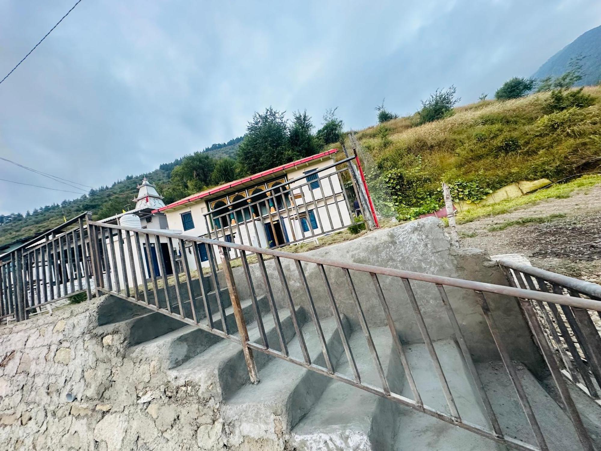Deodar Village Homestay Devalsari Mussoorie Eksteriør billede