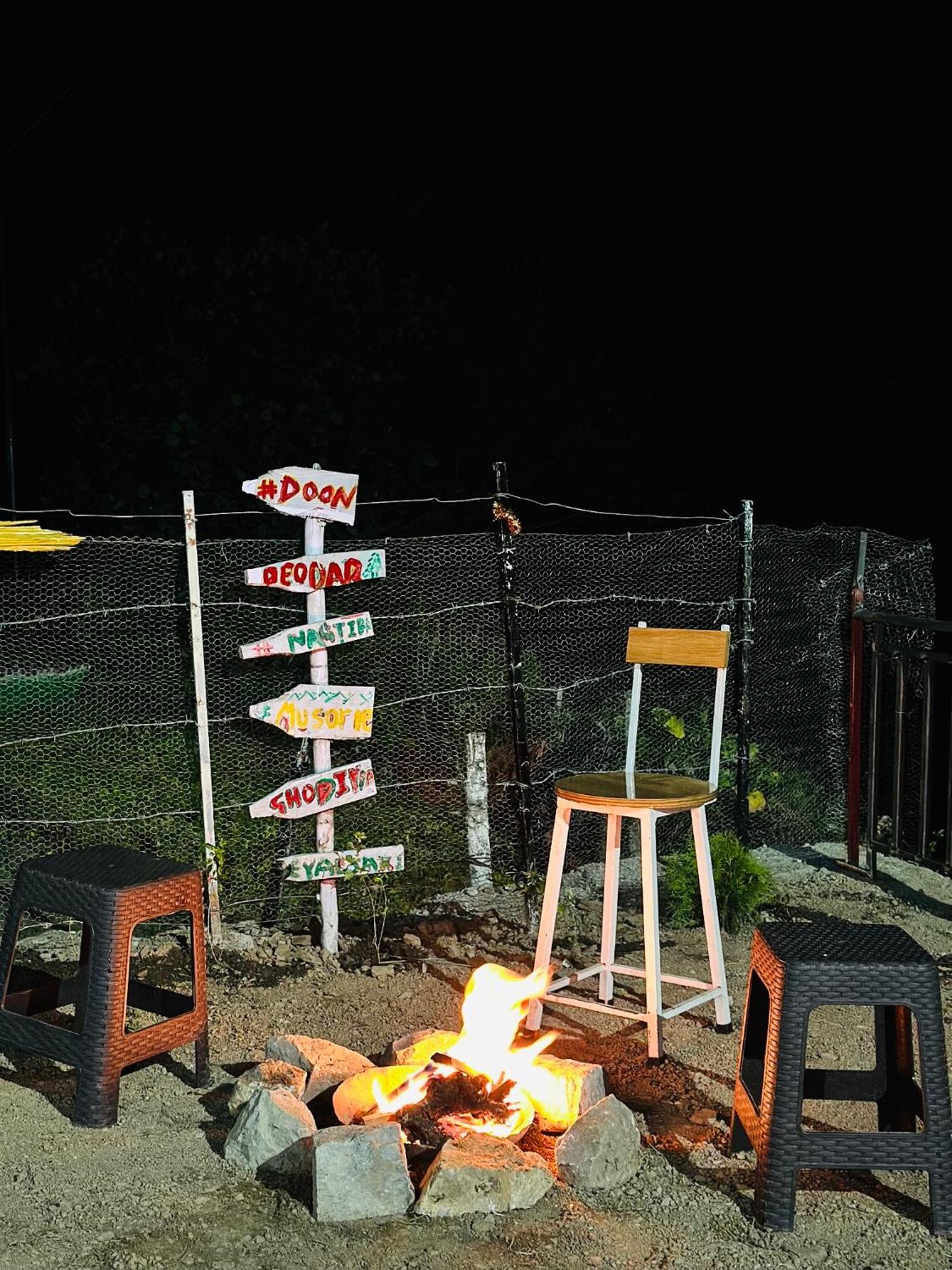 Deodar Village Homestay Devalsari Mussoorie Eksteriør billede